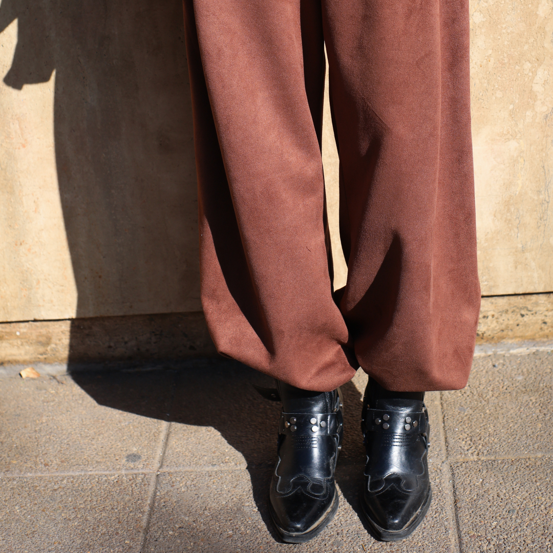 Pantalón Sastrero Gamuza Café
