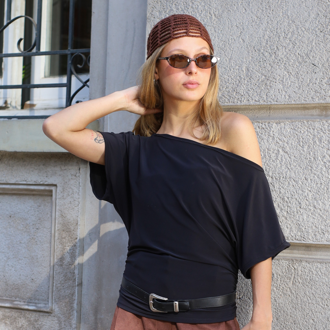 Top Cuello Bote Negro